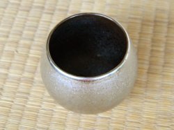 画像2: 【有田焼】銀塗 しずくカップ