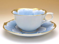 画像2: 【有田焼】金濃牡丹 コーヒー碗皿