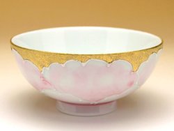 画像2: 【有田焼】金濃ピンク牡丹 茶碗