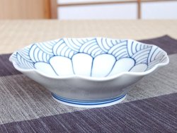 画像2: 【有田焼】菊割青海波　15ｃｍ深皿