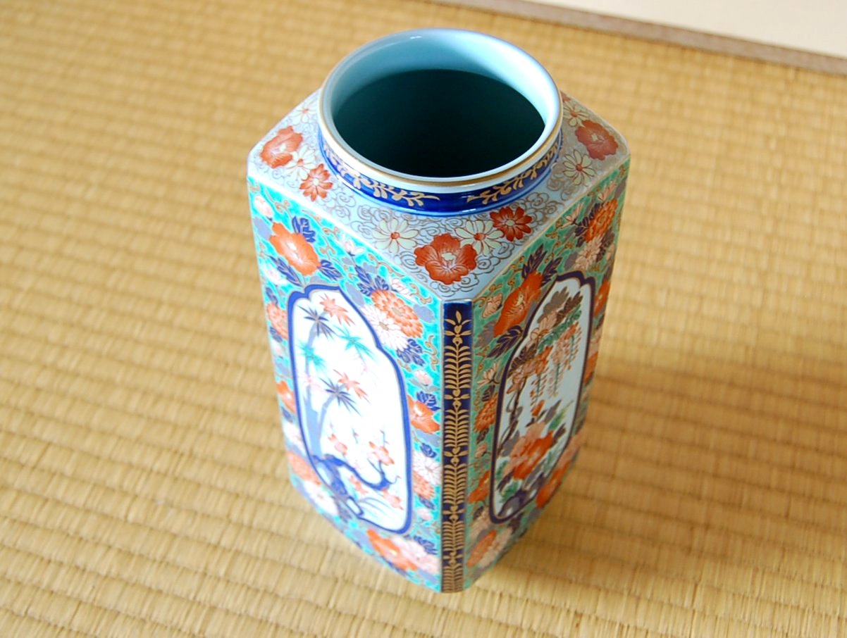 画像2: 【有田焼】古伊万里芙蓉　角花瓶（木箱入）