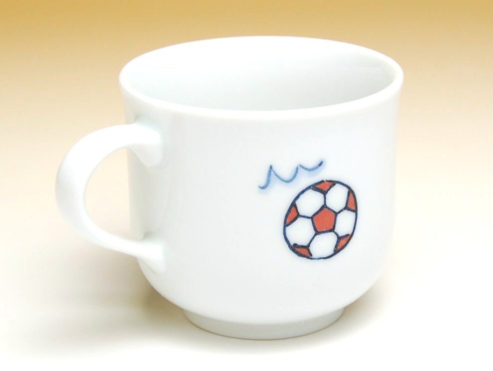 画像2: 【有田焼 / 子ども食器】サッカー　マグカップ