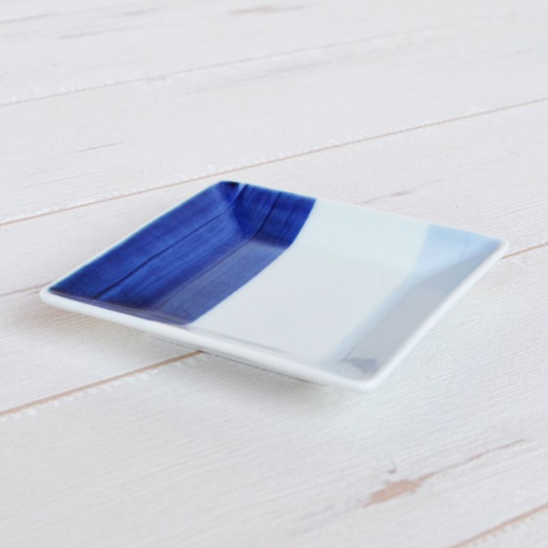 画像2: 【有田焼】二彩ブルー 正角小皿