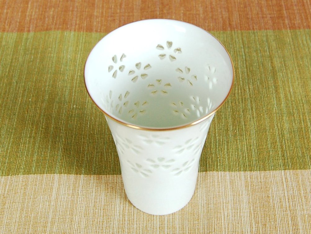 画像2: 【有田焼】水晶花詰 ビールコップ